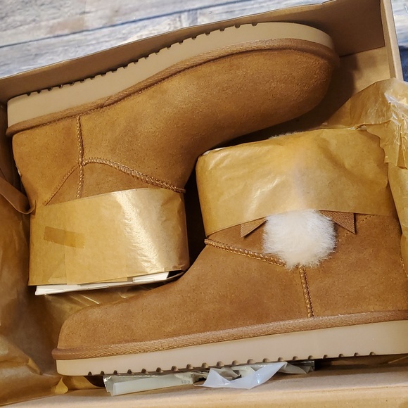 AUTHENTIC UGG VICTORIA MINI WOMEN'S 10  NEW W/ BOX Cognac - Picture 7 of 13